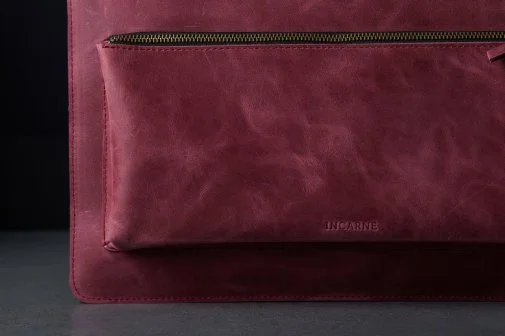 Фото: Чохол INCARNE Maryland 13 - MacBook Air13 2018-2024 / Pro13 2016-2024 Burgundy № 19 | KTC
