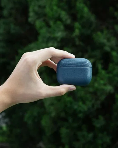 Фото: Чохол Native Union for Apple Airpods Pro 3rd Gen - RE Classic Navy (RECLA-APPRO3-NAV) № 13 | KTC