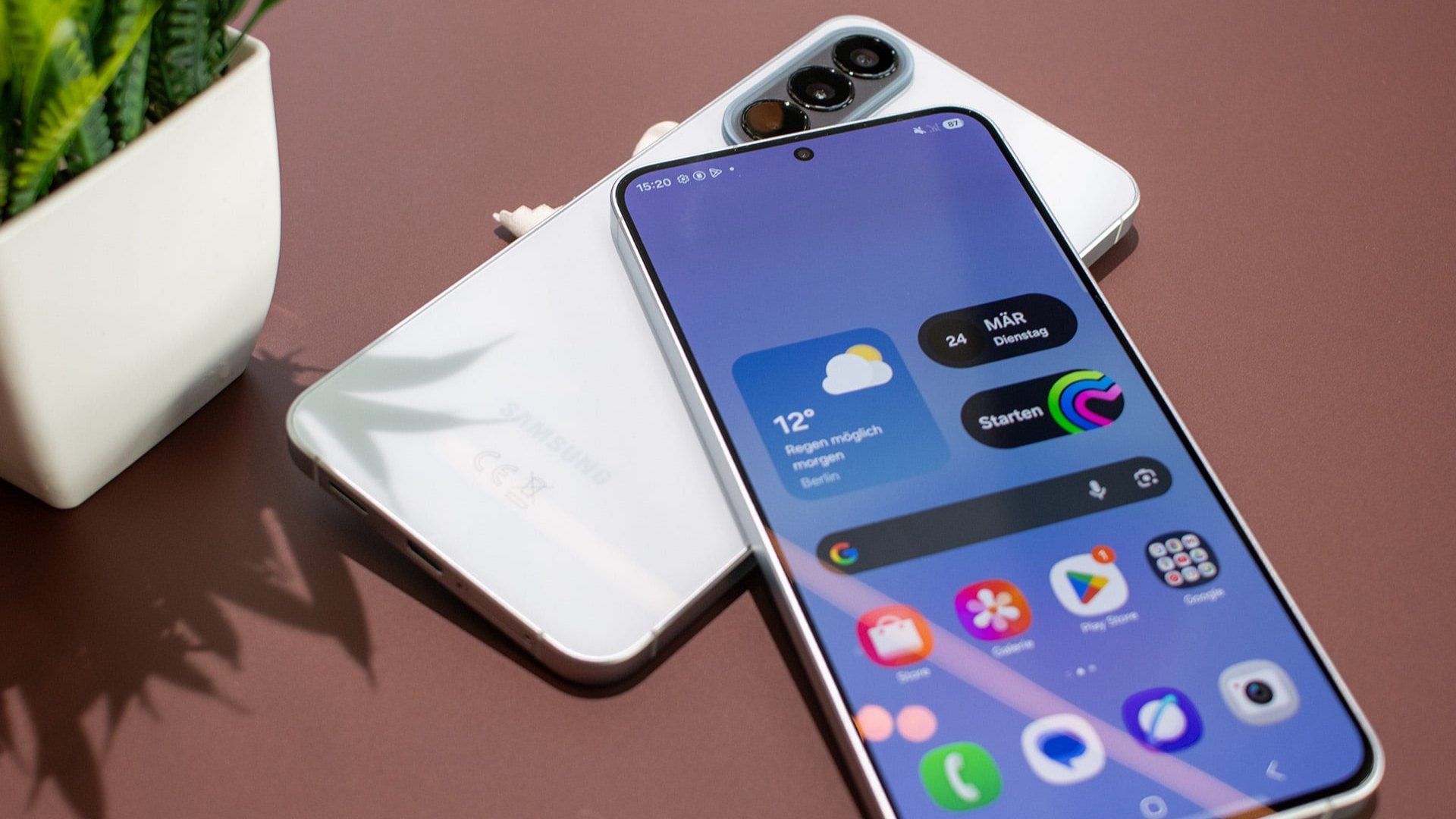 Samsung Galaxy A57 та Galaxy A37
