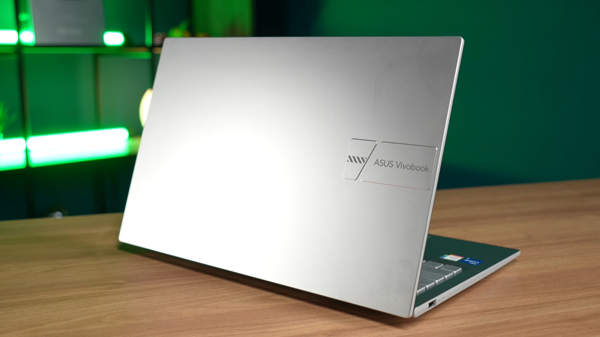 ASUS Vivobook 15 X1504VA