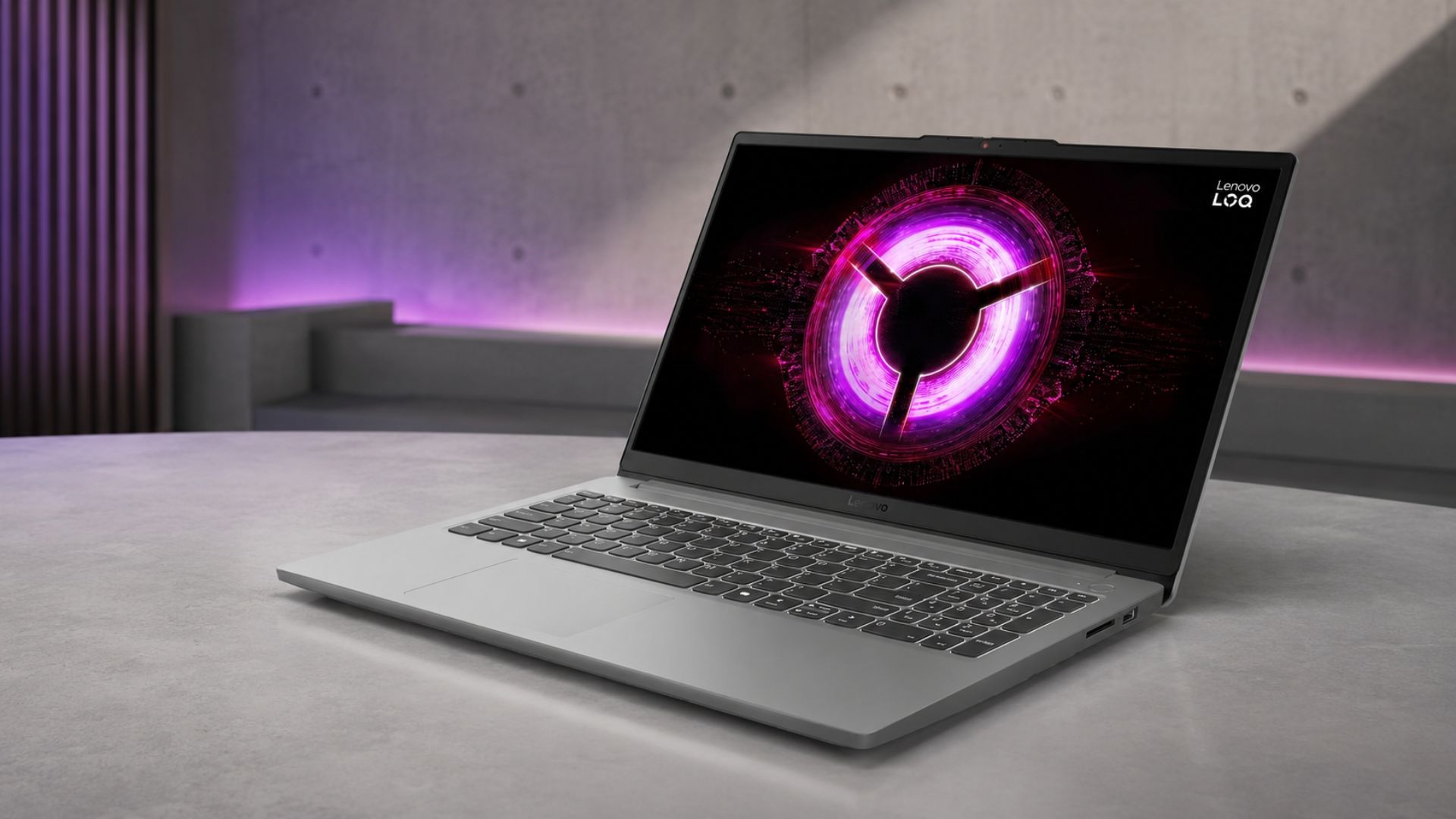 Lenovo LOQ 15ARP10E із відеокартою GeForce RTX 3050