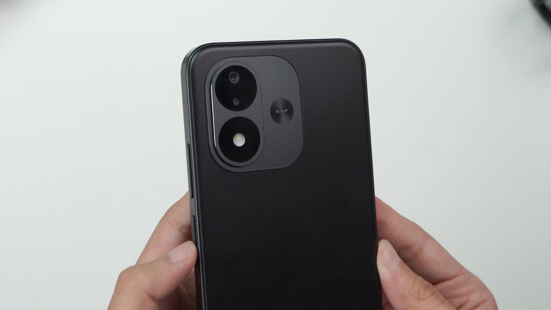 Xiaomi Redmi Note 15 vs Redmi Note 17