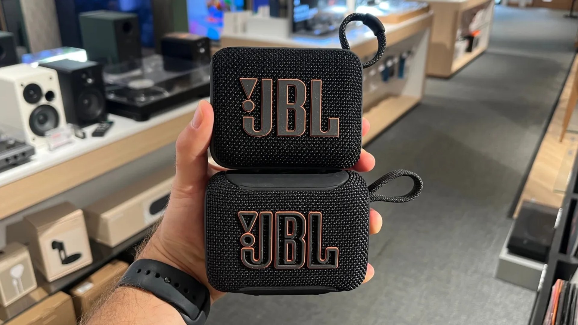 JBL Go 4 VS JBL Go 5