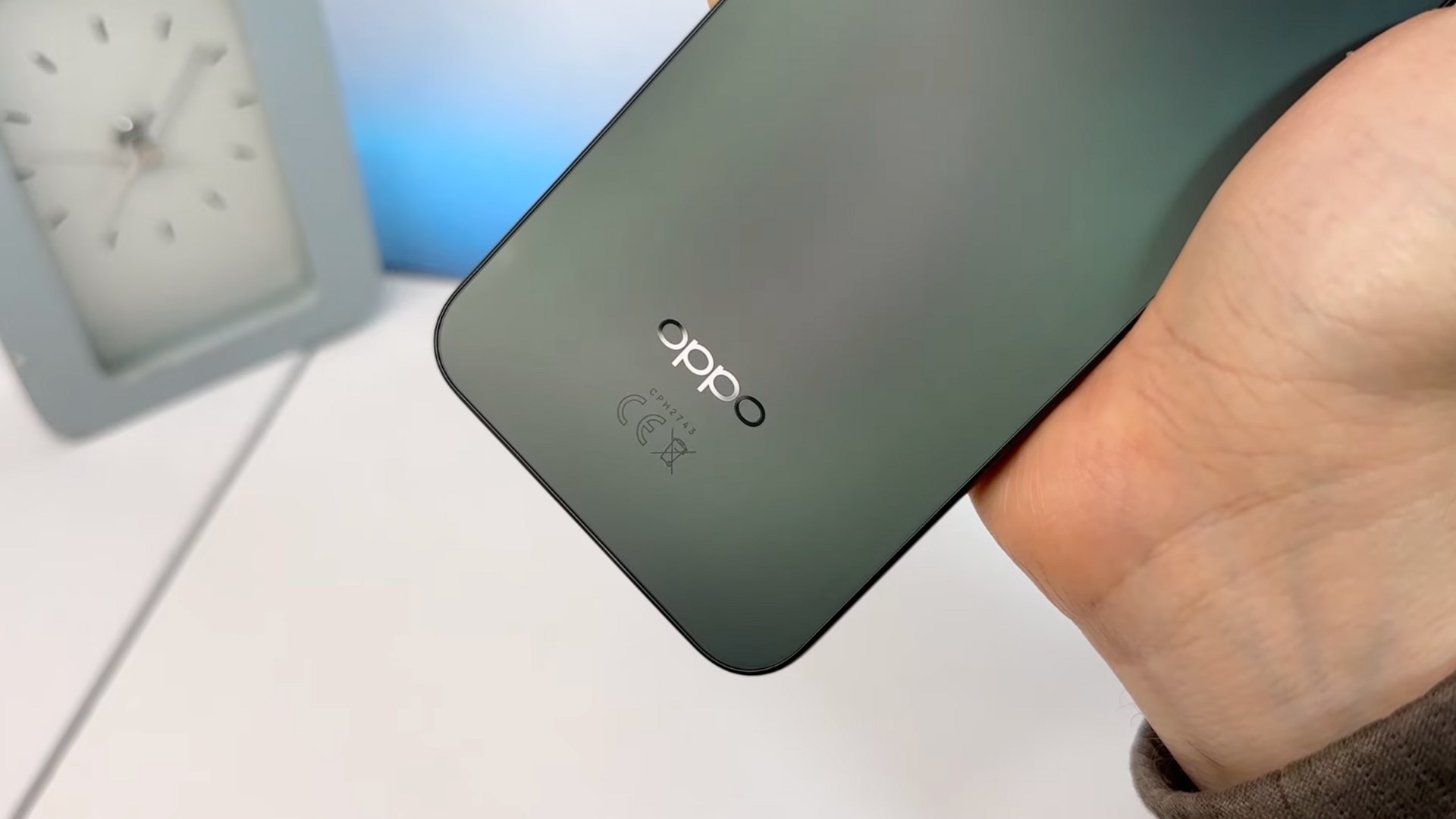 OPPO Reno14 F 5G