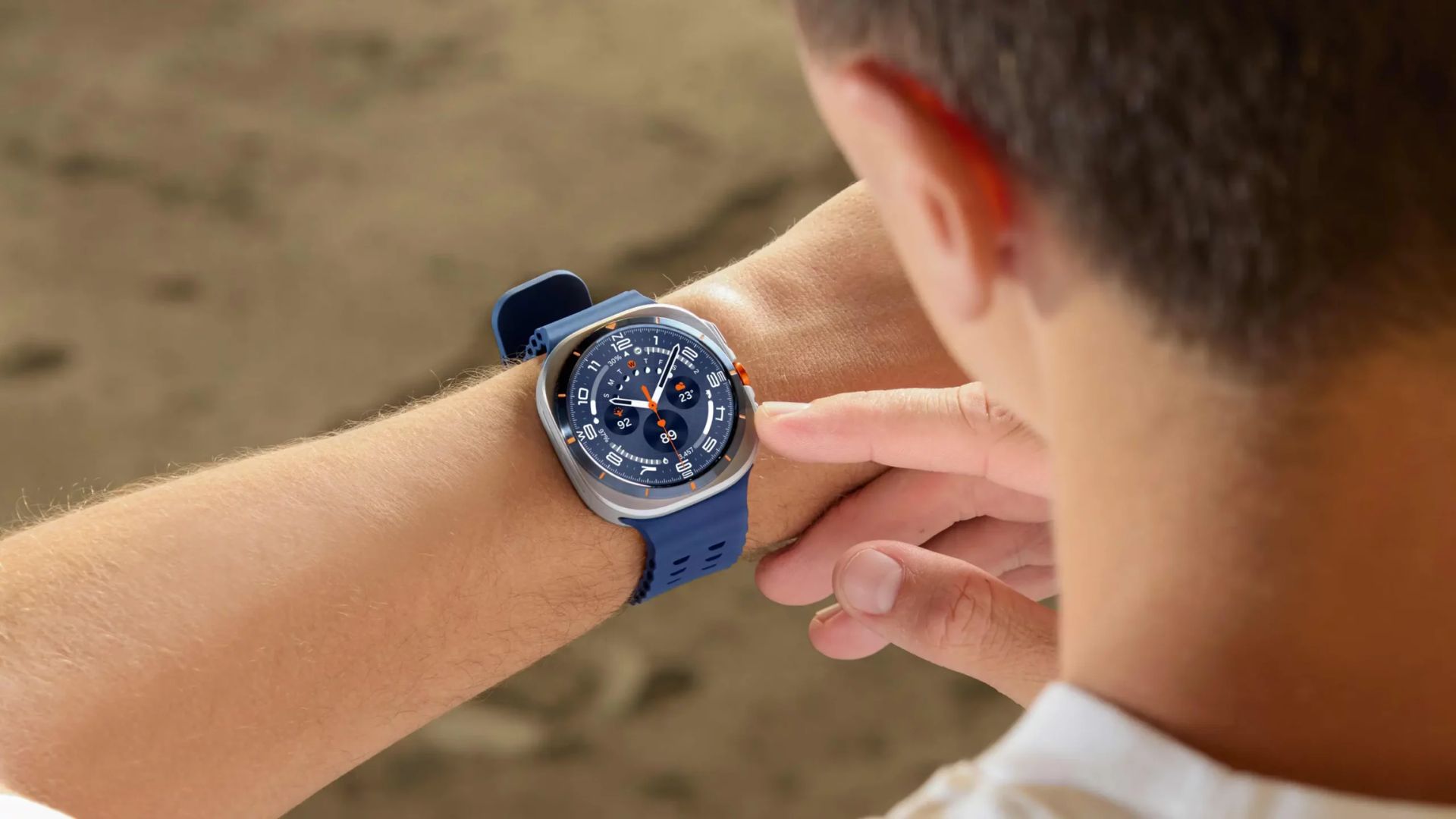 Samsung Galaxy Watch Ultra 2025 проти Galaxy Watch 8 Classic: який вибрати?