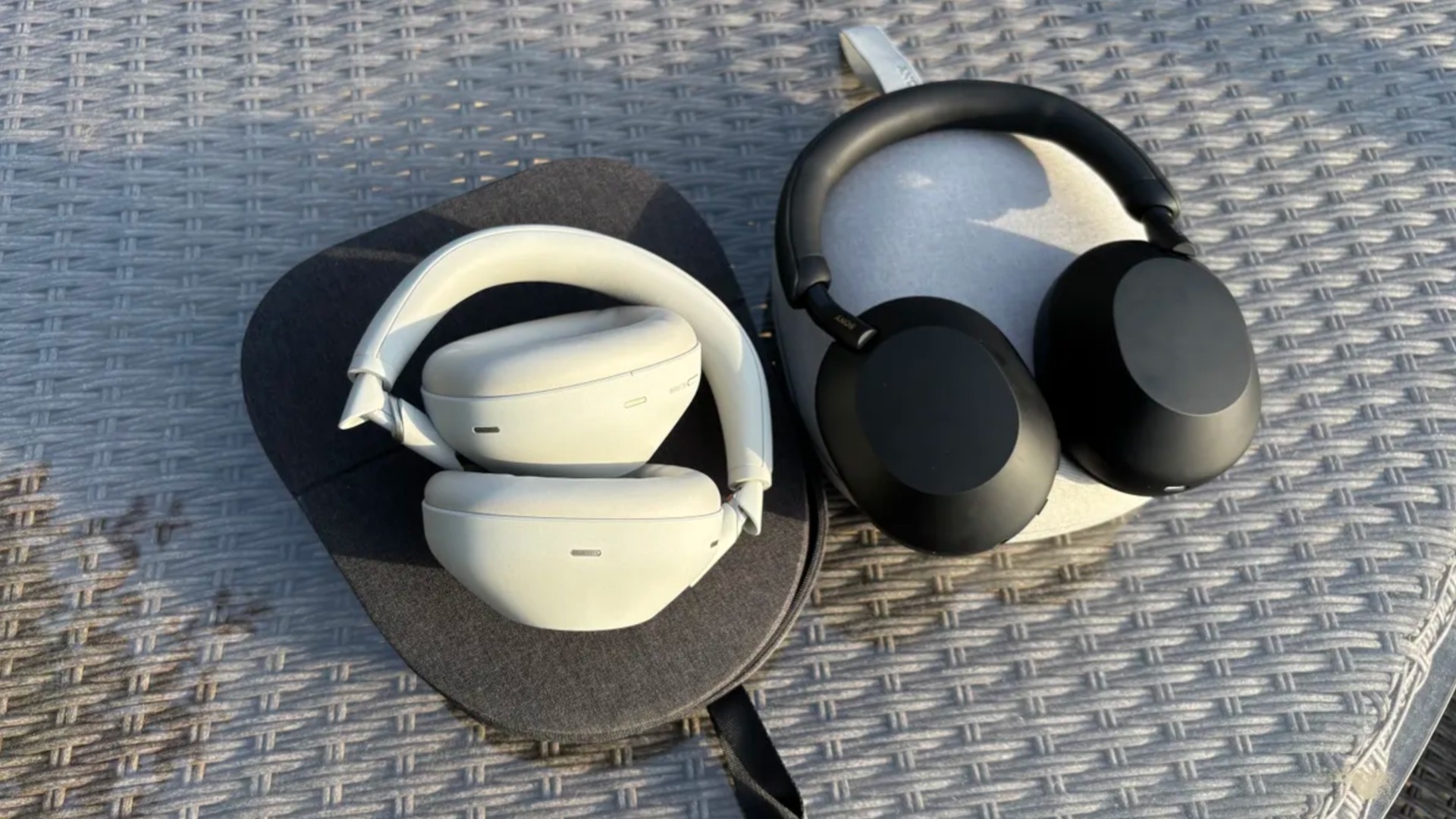 Sony WH-1000XM6 vs WH-1000XM5