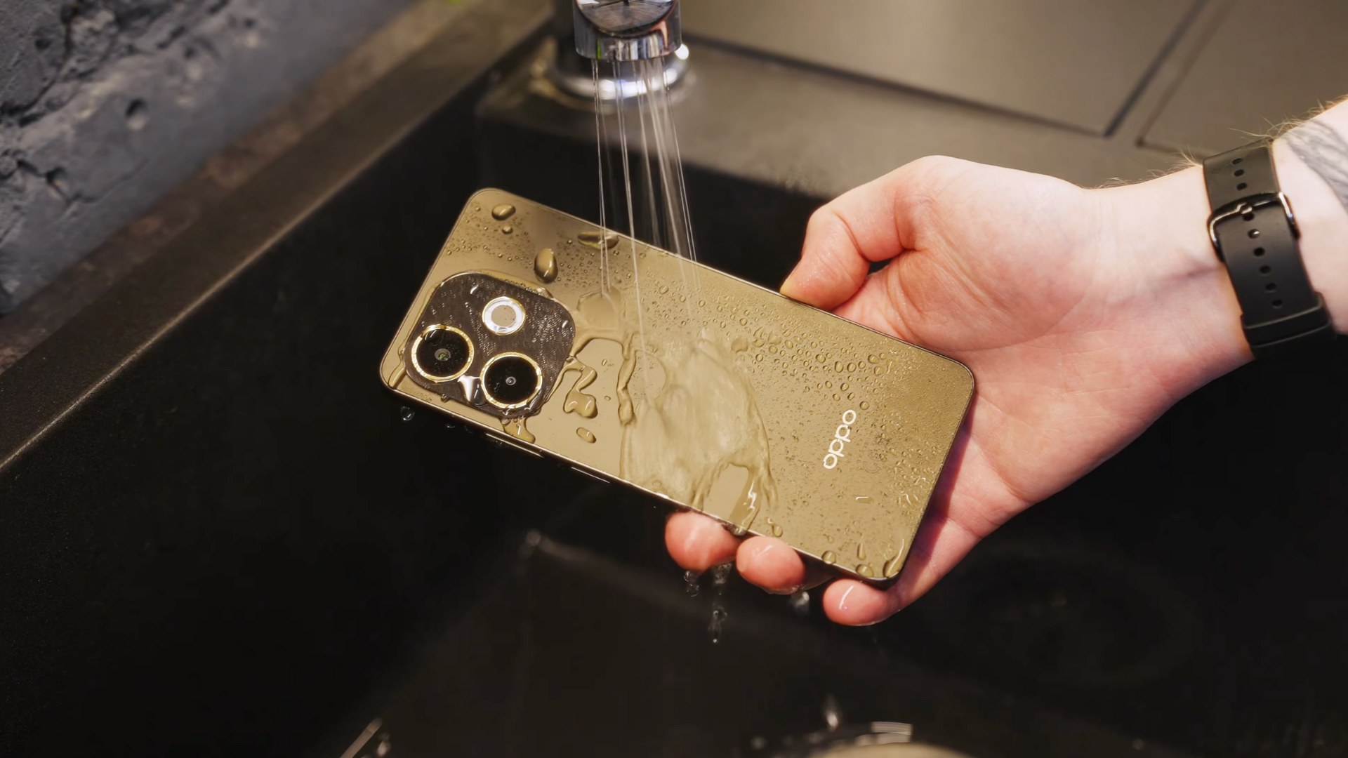 OPPO A5 Pro vs OPPO A6 Pro