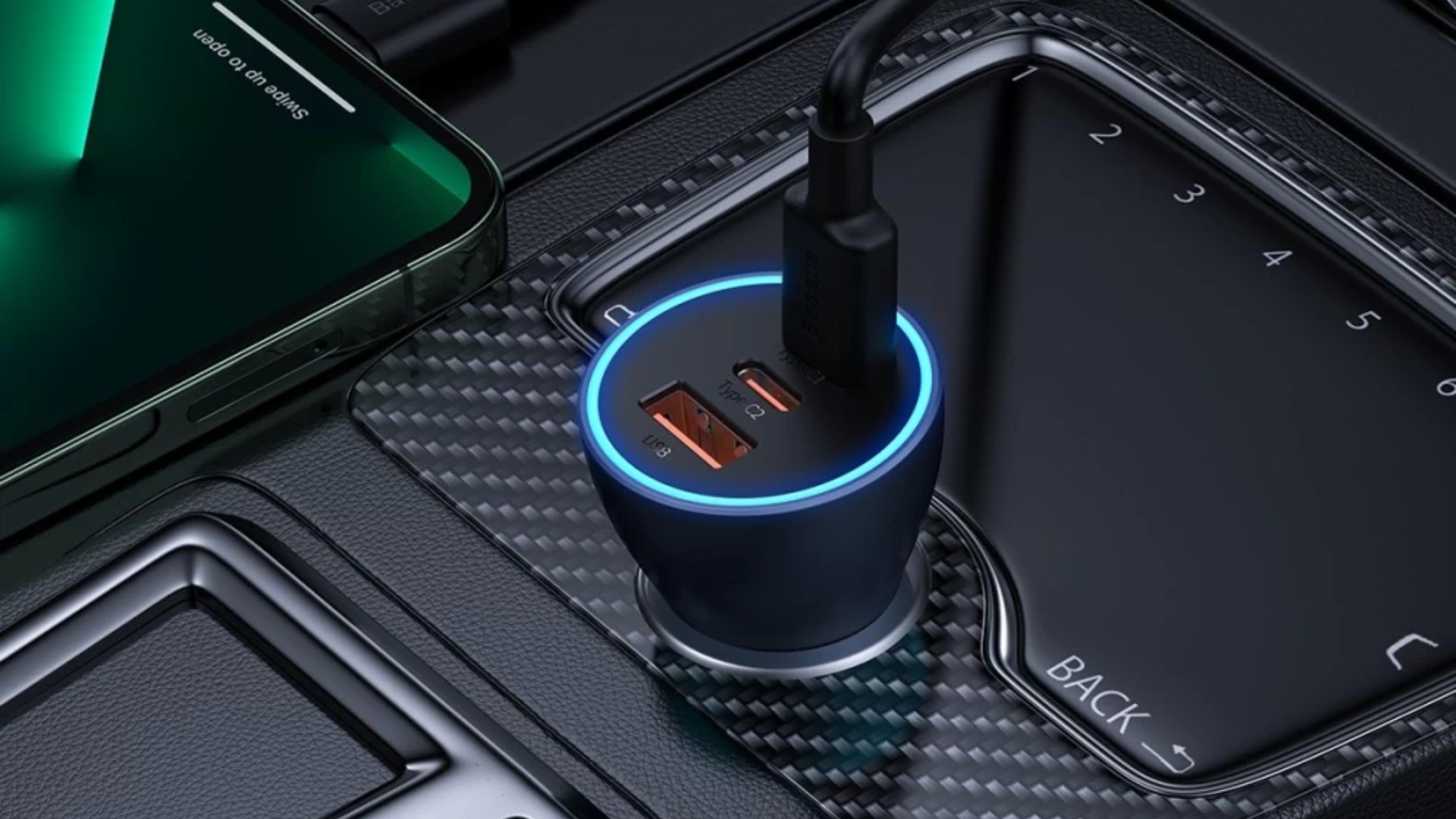 ТОП-5 зарядних пристроїв для авто від 30 Вт