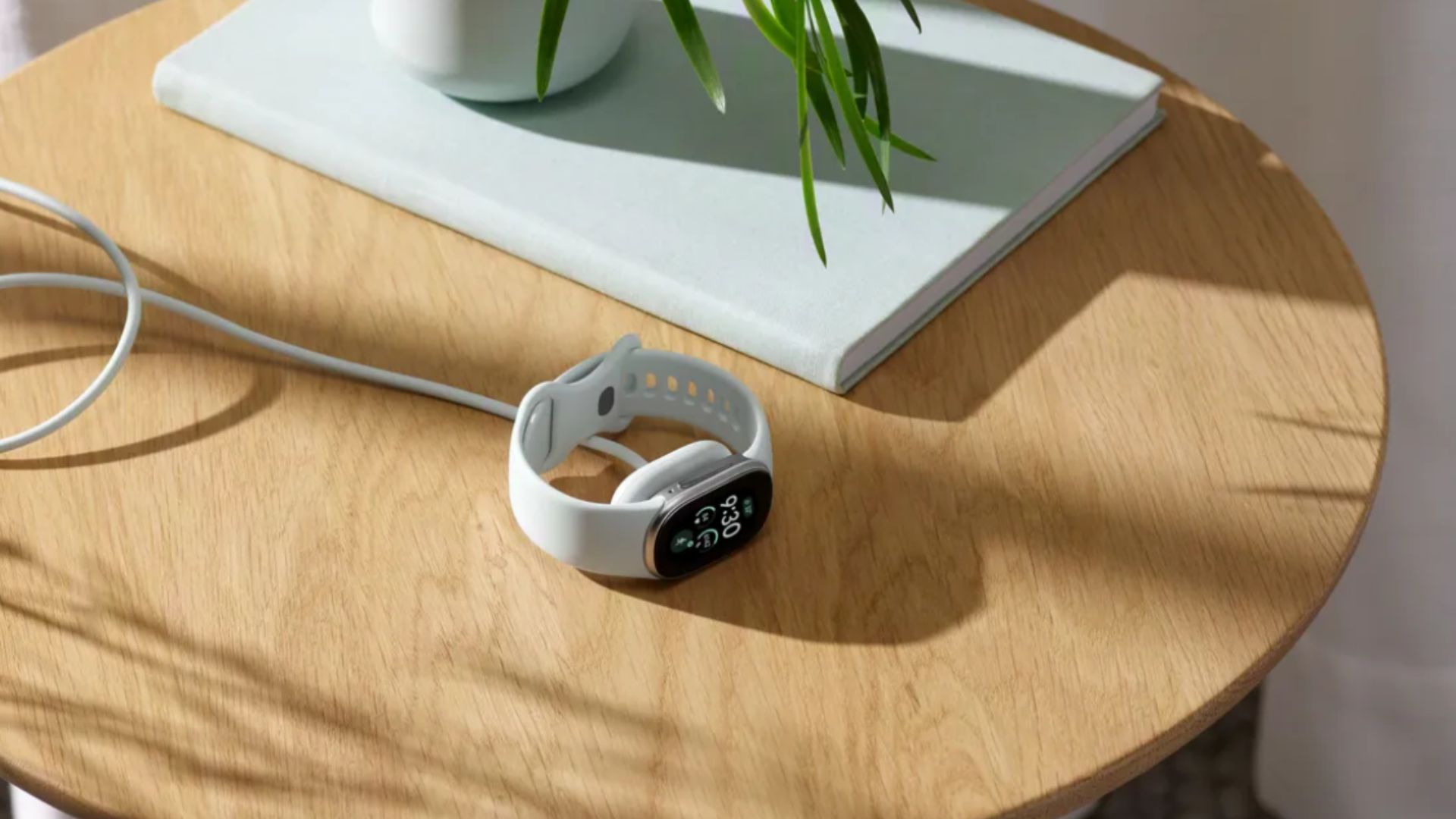 Google Fitbit Edge: характеристики та можливості нового фітнес-трекера