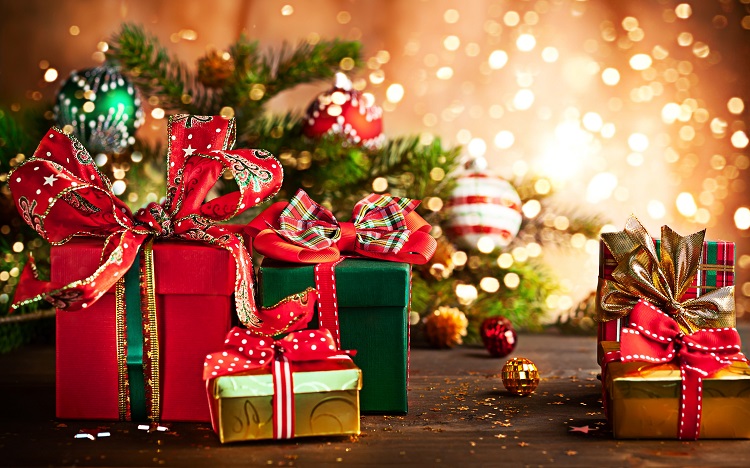 new-year-gifts-4k-merry-christmas-happy-new-year-xmas-decorations.jpg