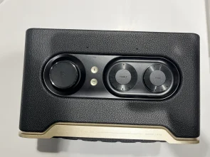 Колонка JBL Authentics 200 Black (JBLAUTH200BLKEP)