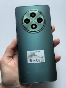 Смартфон OPPO Reno12 FS 5G CPH2637 12/512GB Olive Green