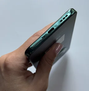 Смартфон OPPO Reno12 FS 5G CPH2637 12/512GB Olive Green