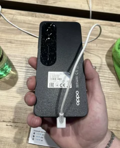 Смартфон OPPO A38 4/128GB Glowing Black