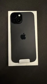Смартфон Apple iPhone 15 256GB Black (MTP63)