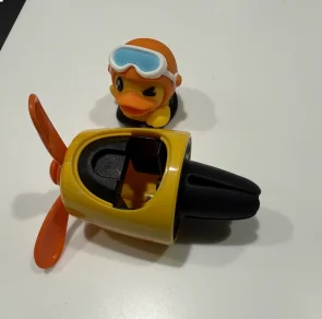 Автомобільний ароматизатор Pilot Duck yellow