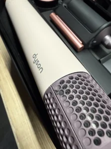 Фото: Мультистайлер Dyson Airwrap I.D. HS08 Complete Long Ceramic Pink/Rose Gold (601848-01) № 12 | KTC