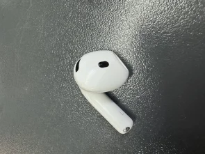 Навушники Apple AirPods 4 White (MXP63)