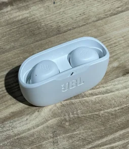 Навушники JBL Wave Buds White (JBLWBUDSWHT)