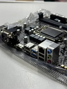 Материнська плата Gigabyte H410M H V2