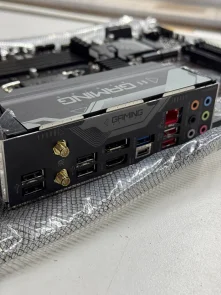 Материнська плата Gigabyte B760 GAMING X AX