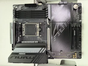 Материнська плата Gigabyte B850 AORUS ELITE WIFI7