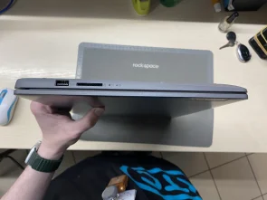 Ноутбук Lenovo IdeaPad Slim 3 15AMN8 82XQ00S1RA Arctic Grey - 15.6" IPS 60 Гц / AMD Ryzen 5 / 7520U / DDR5 16 ГБ / PCI-E SSD 512 ГБ / Radeon Graphics