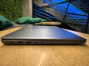 Ноутбук Lenovo IdeaPad Slim 3 15AMN8 82XQ00S1RA Arctic Grey - 15.6" IPS 60 Гц / AMD Ryzen 5 / 7520U / DDR5 16 ГБ / PCI-E SSD 512 ГБ / Radeon Graphics